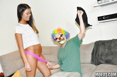 Youthful Japanese model Amy Parks getting bonked and jizzed on by fellow in clown blindfold