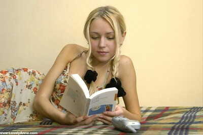 Anne teen bombita reading a book uncovered - part 1216