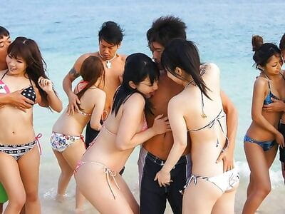 Fuckfest on the beach leads to creampie Japanese slits - part 1037