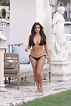 Appealing celeb kim kardashian plays in bikini